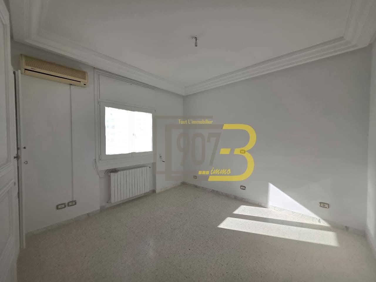 Ariana Ville&nbsp;Cite Ennasr 2&nbsp;Location&nbsp;Appart. 3 pi�ces&nbsp;Appartement s3 cit� ennasr pres du kiosque total
