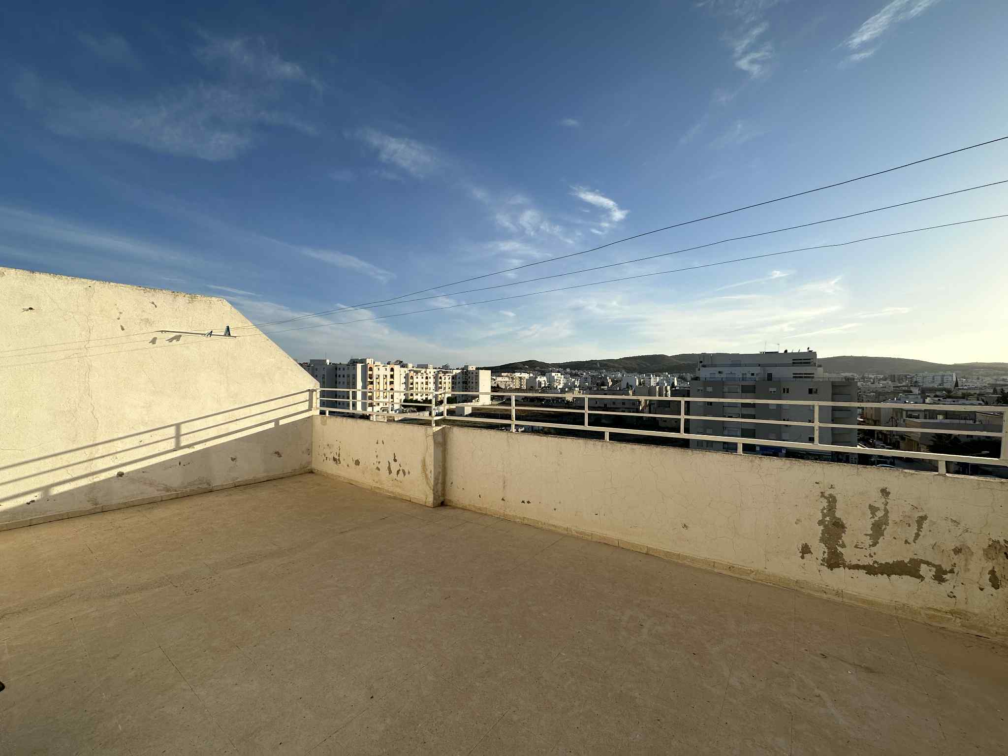 Raoued&nbsp;Cite Ennkhilet&nbsp;Vente&nbsp;Appart. 2 pi�ces&nbsp;Opportunit� appart s1 avec terrasse � enkhilet