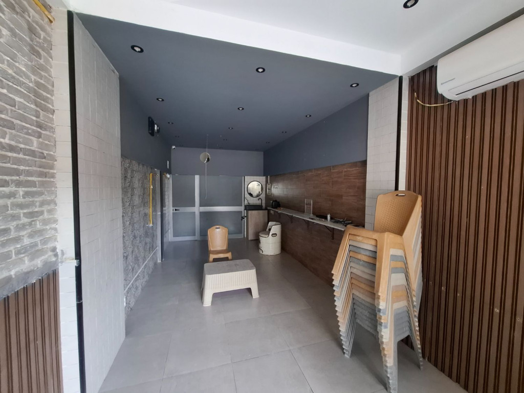 El Mourouj&nbsp;Cite El Mourouj 3 Bis&nbsp;Bureaux & Commerces&nbsp;Fond de Commerce&nbsp;Local 45 m g�rance libre mourouj 5