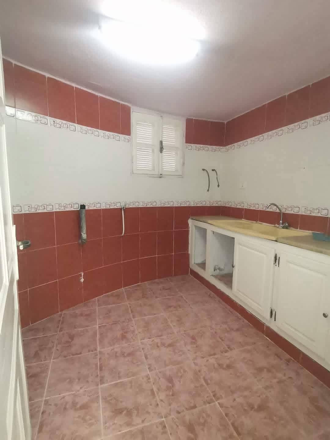Hammam Chatt&nbsp;Hammam Chatt&nbsp;Location&nbsp;Appart. 2 pi�ces&nbsp;Studio s0 a hammam chatt