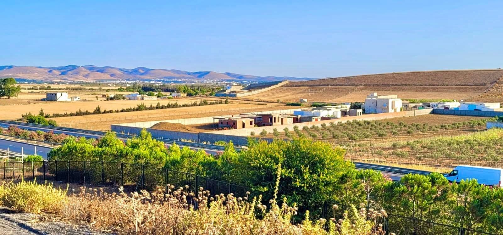 Sidi Thabet&nbsp;Sidi Thabet&nbsp;Terrain&nbsp;Terrain nu&nbsp;Des terrains  a sidi thabet