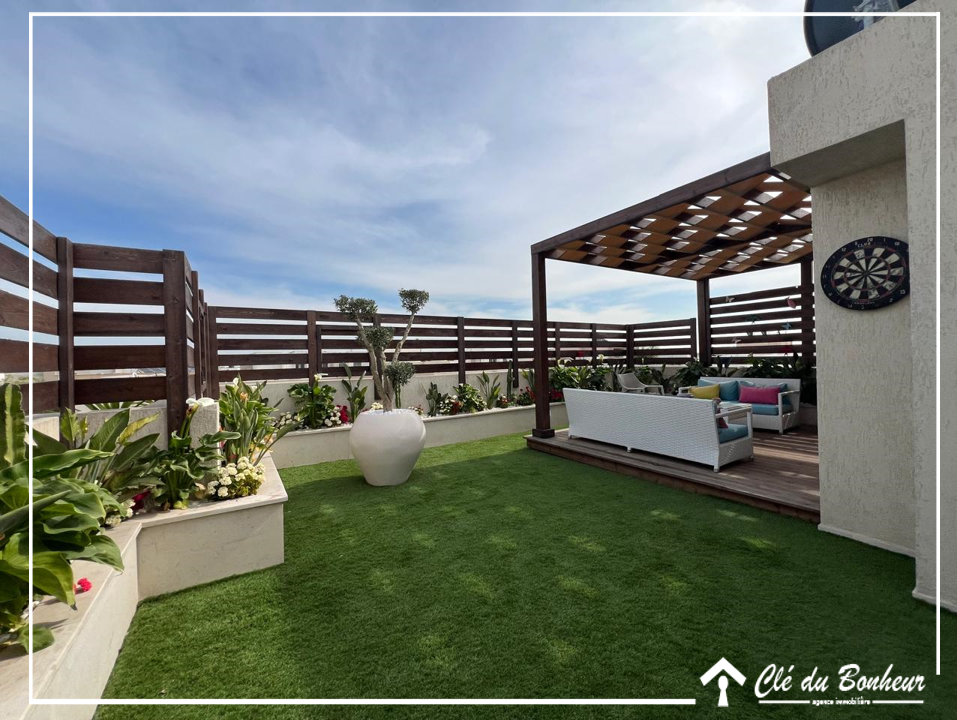 La Soukra&nbsp;Chotrana 1&nbsp;Vente&nbsp;Duplex&nbsp;Dun beau triplex � chotrana 1