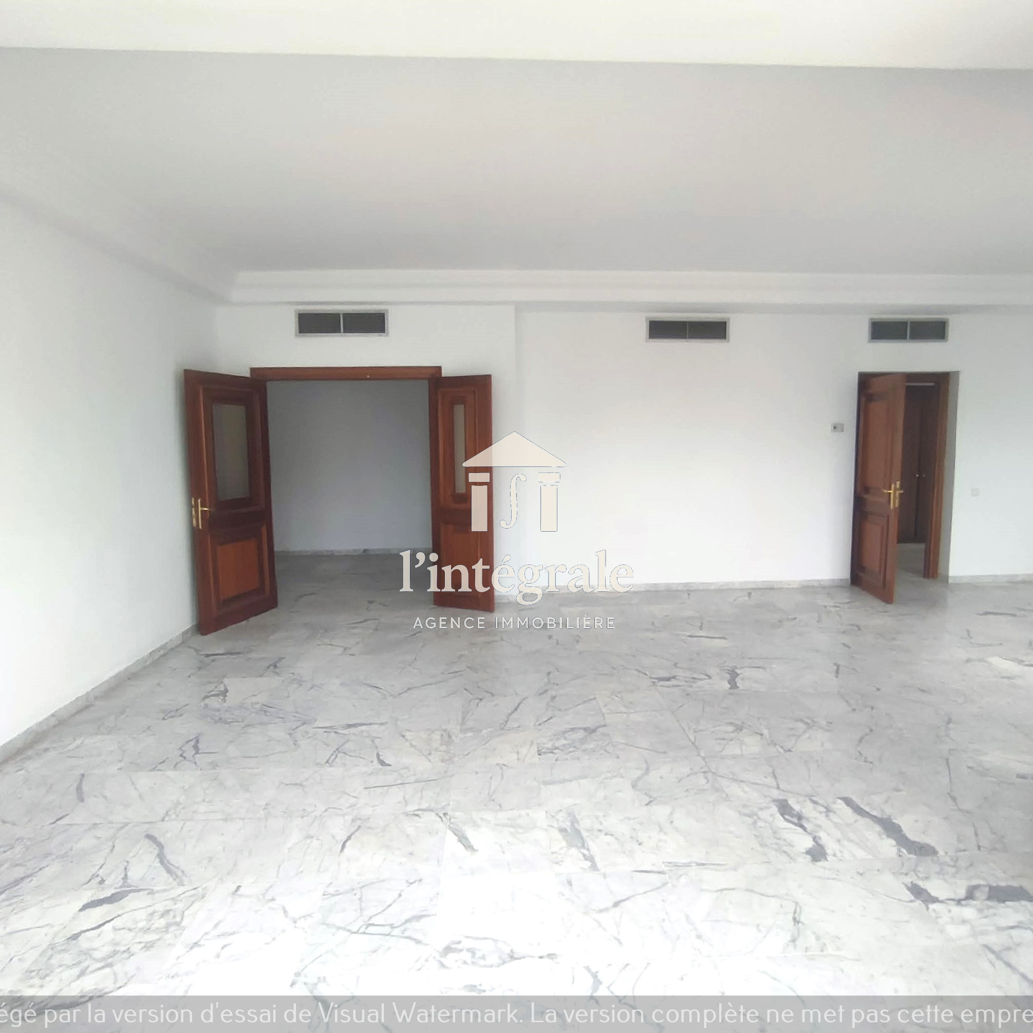 El Menzah&nbsp;Mutuelle Ville&nbsp;Location&nbsp;Appart. 5 pi�ces+&nbsp;Superbe appartement s4 de haut standing