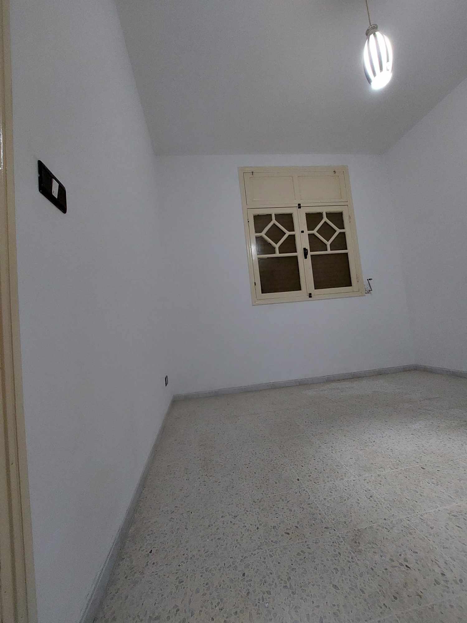 Ain Zaghouan&nbsp;Ain Zaghouan&nbsp;Vente&nbsp;Appart. 3 pi�ces&nbsp;Appt au rdc s plus 2 r�sidence les pyramides