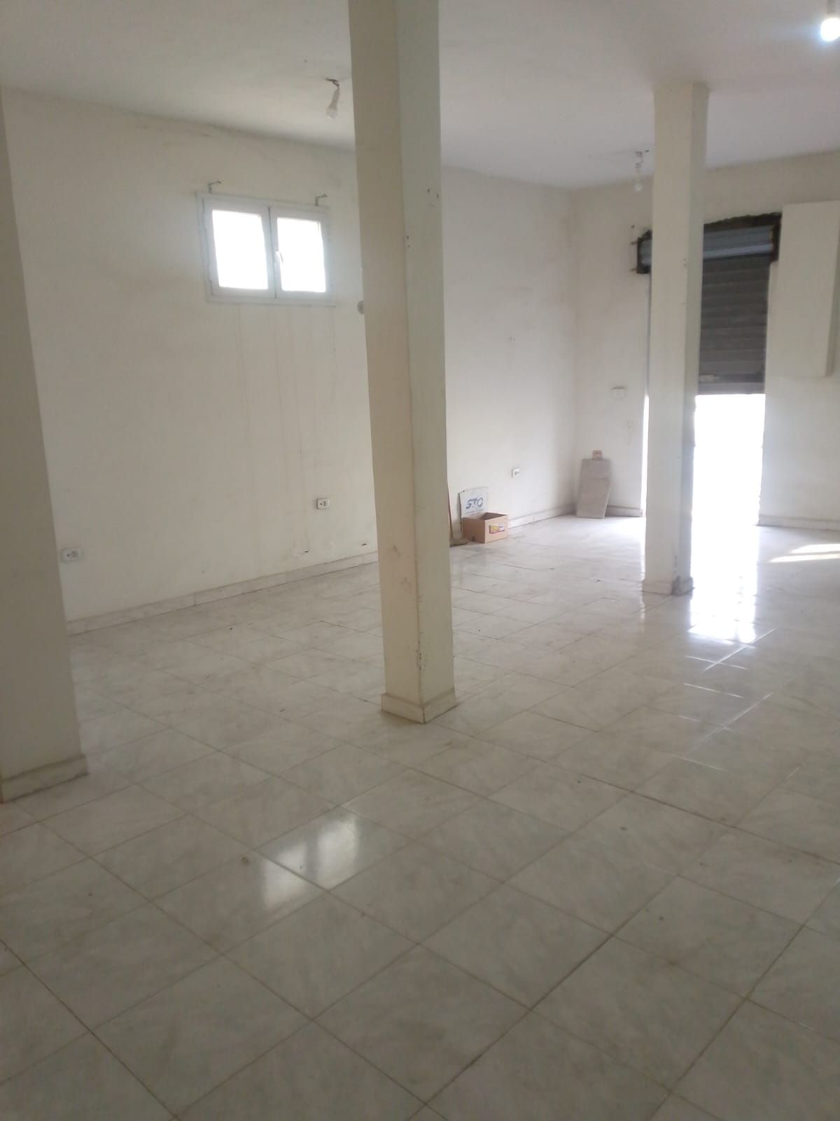 Mannouba&nbsp;La Mannouba&nbsp;Location&nbsp;Surfaces&nbsp;Local � usage de burau
