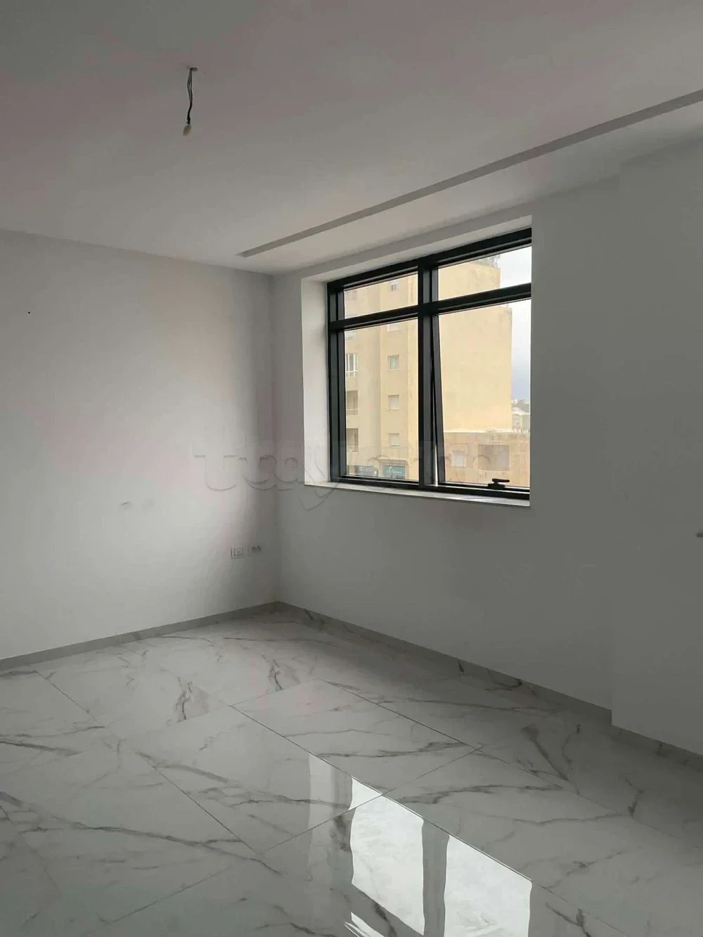 Ariana Ville&nbsp;Cite Ennasr 1&nbsp;Location&nbsp;Appart. 2 pi�ces&nbsp;Bureau h1 ennasr 1 1200