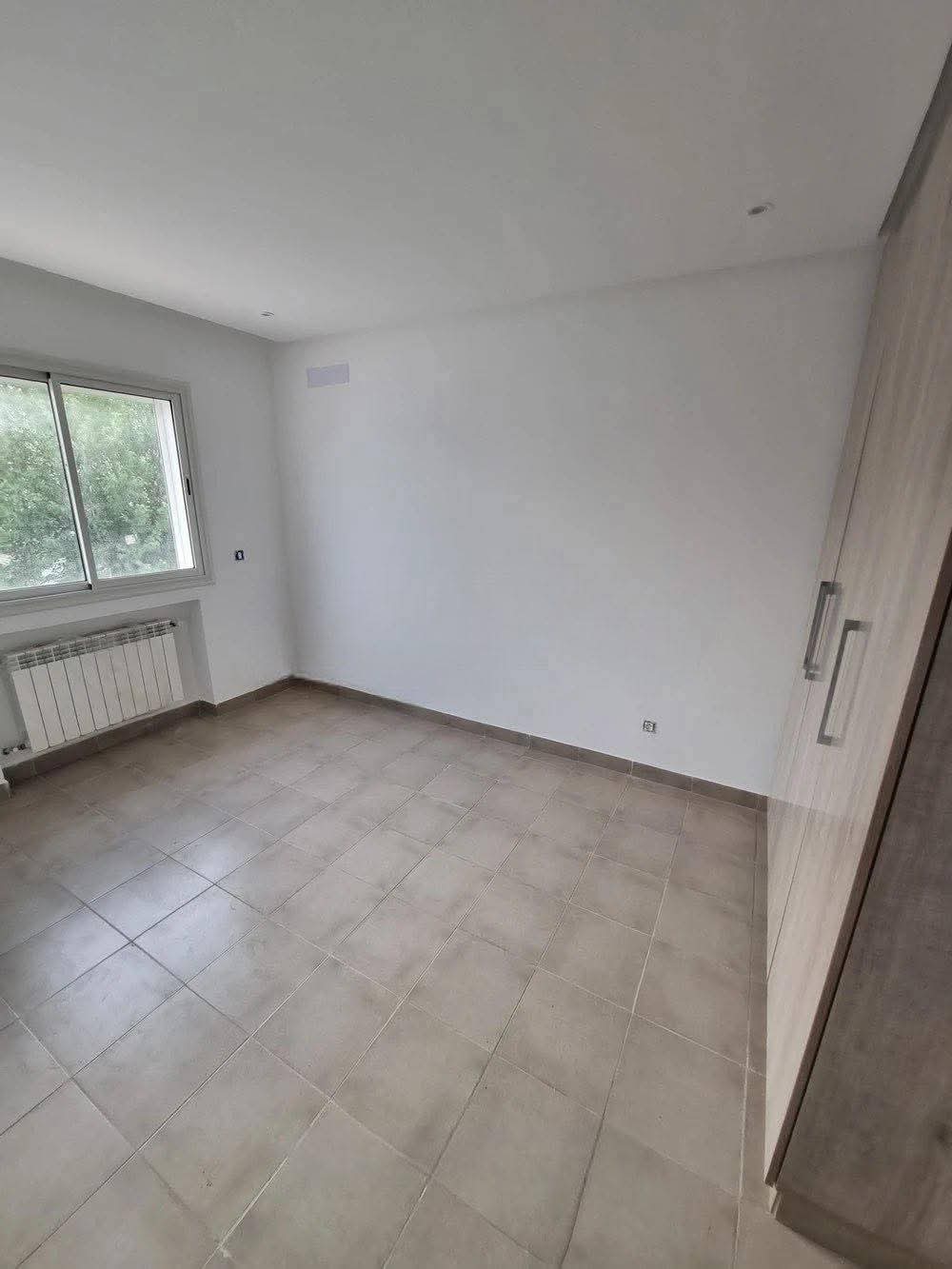 Ariana Ville&nbsp;Nouvelle Ariana&nbsp;Location&nbsp;Appart. 3 pi�ces&nbsp;S2 1200d nouvelle ariana