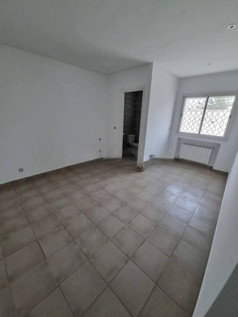 Ariana Ville&nbsp;Nouvelle Ariana&nbsp;Location&nbsp;Appart. 3 pi�ces&nbsp;S2 1200d nouvelle ariana