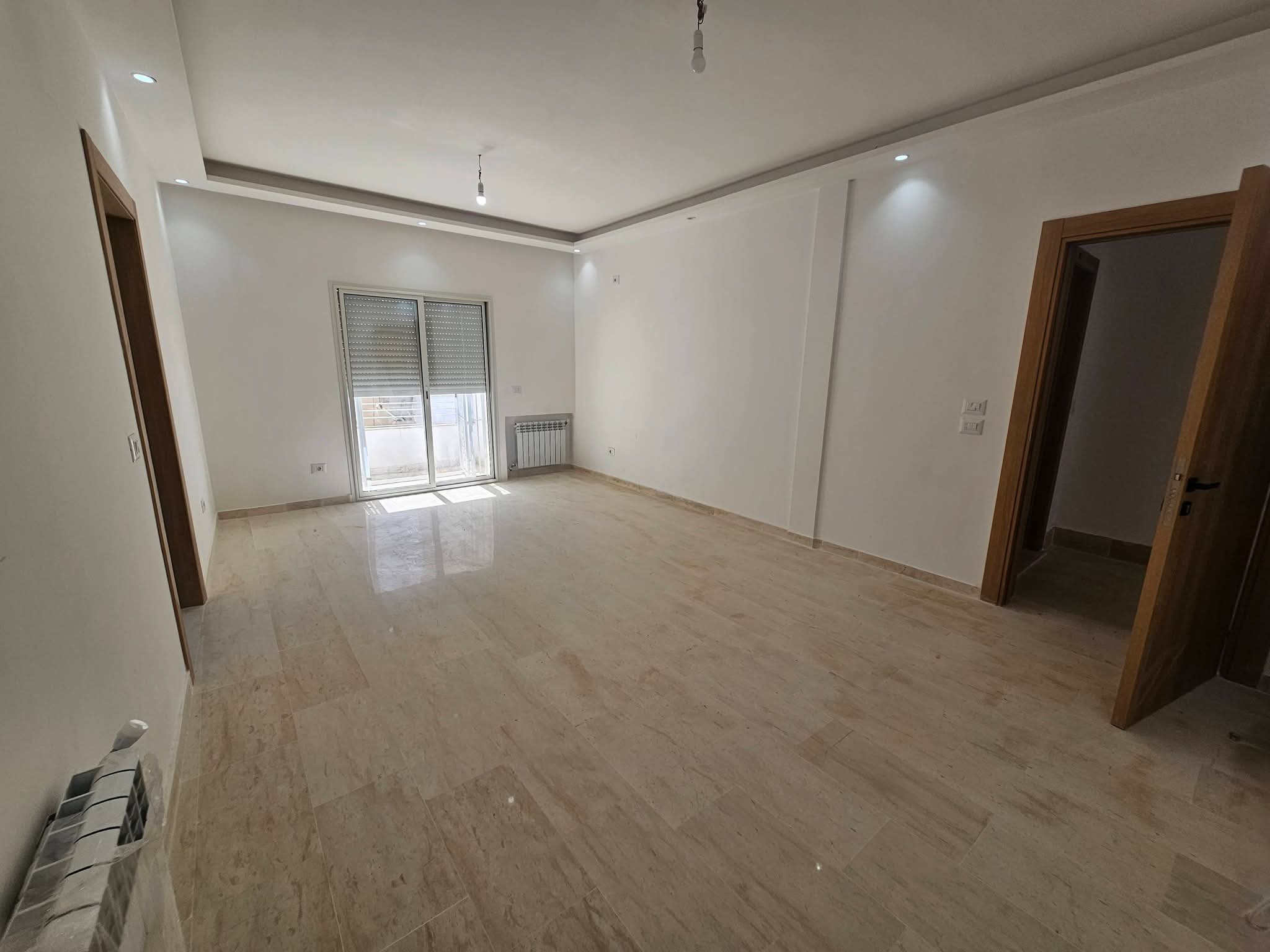 Mnihla&nbsp;Residence Ennasr&nbsp;Location&nbsp;Appart. 3 pi�ces&nbsp;S2 neuf 1100d jardin del menzah 1