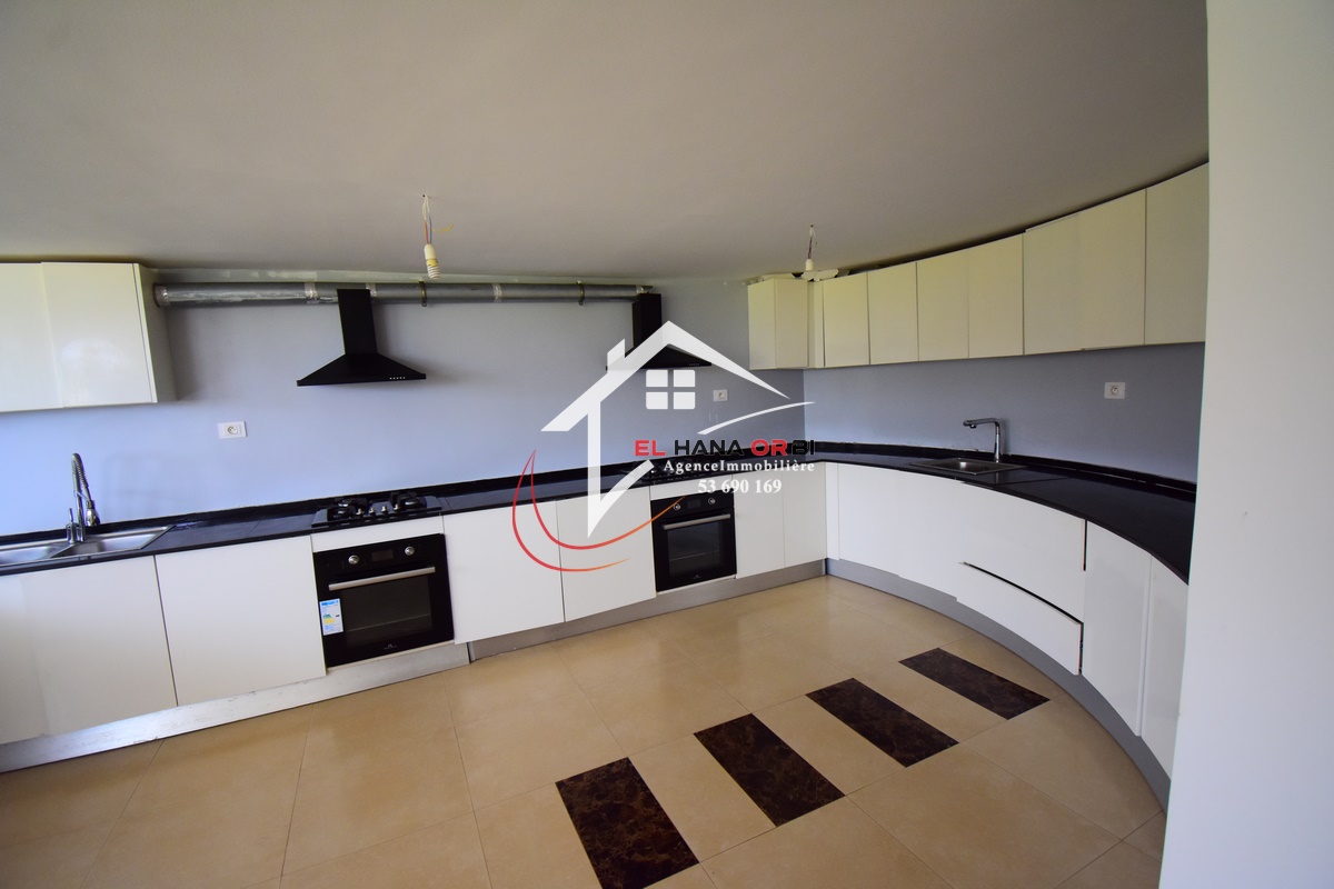 Mahdia&nbsp;Mahdia&nbsp;Location vacances&nbsp;Maisons&nbsp;Ch�teau front de mer rdc  � rejiche mahdia