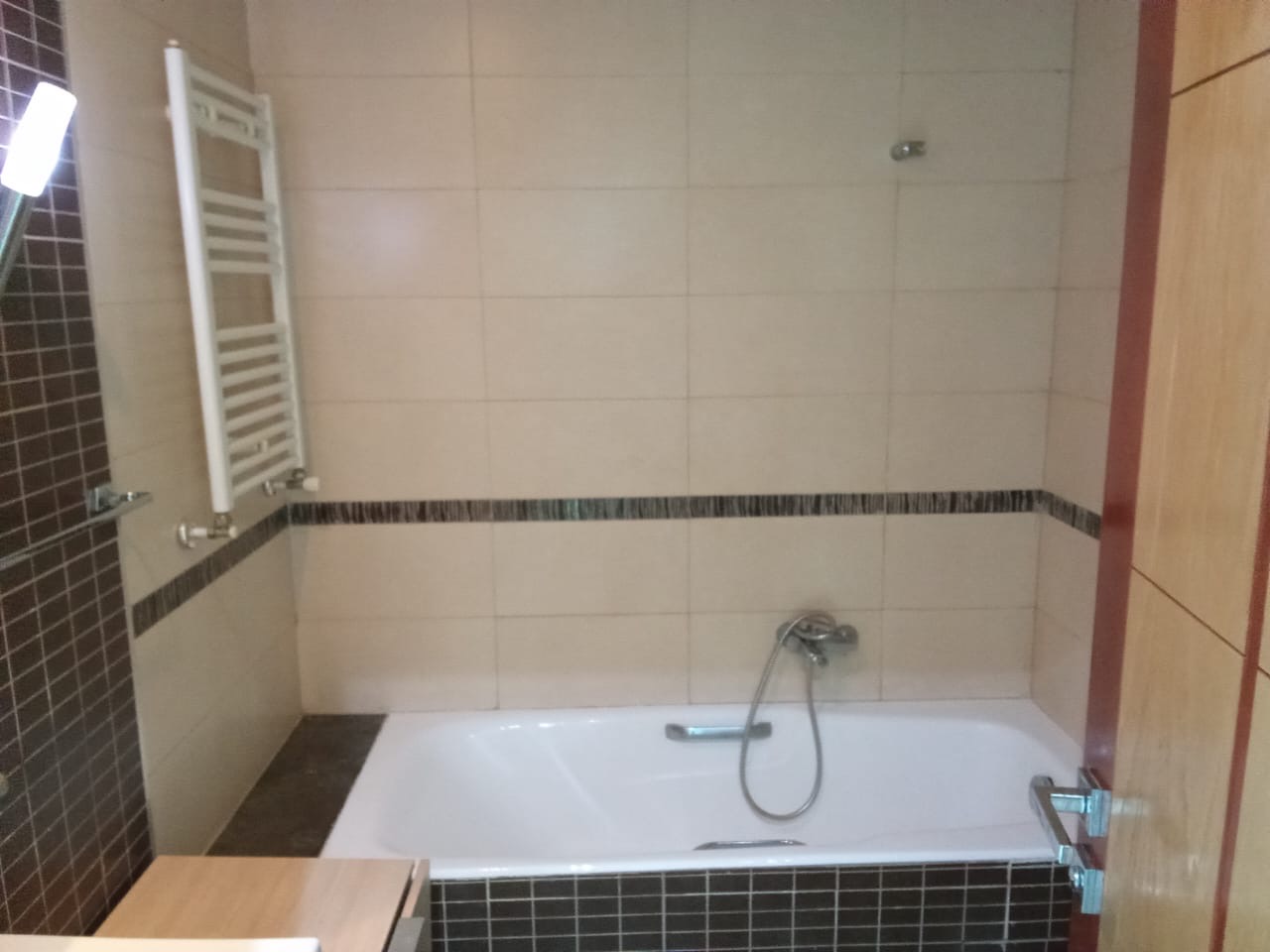 La Soukra&nbsp;La Soukra&nbsp;Location&nbsp;Appart. 1 pi�ce&nbsp;Apparemment s1
