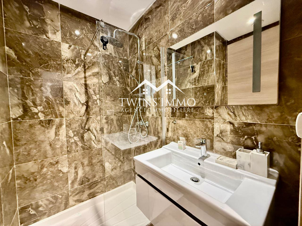 Ain Zaghouan&nbsp;Ain Zaghouan&nbsp;Location&nbsp;Appart. 1 pi�ce&nbsp;Appartement meubl� neuf � ain zaghouan nord