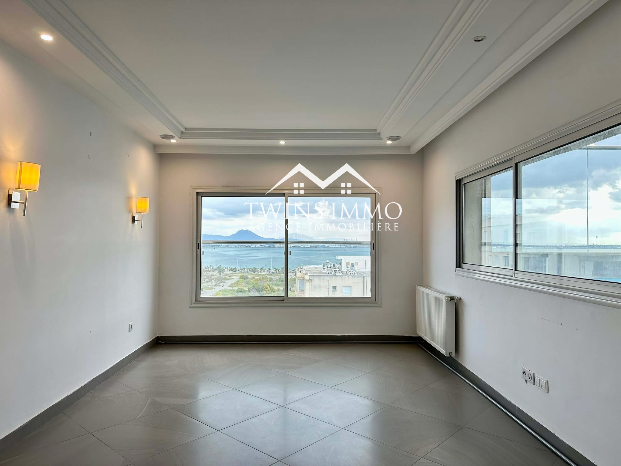 La Marsa&nbsp;Berge Du Lac&nbsp;Location&nbsp;Duplex&nbsp;Duplex s4 avec piscine aux berges du lac 2