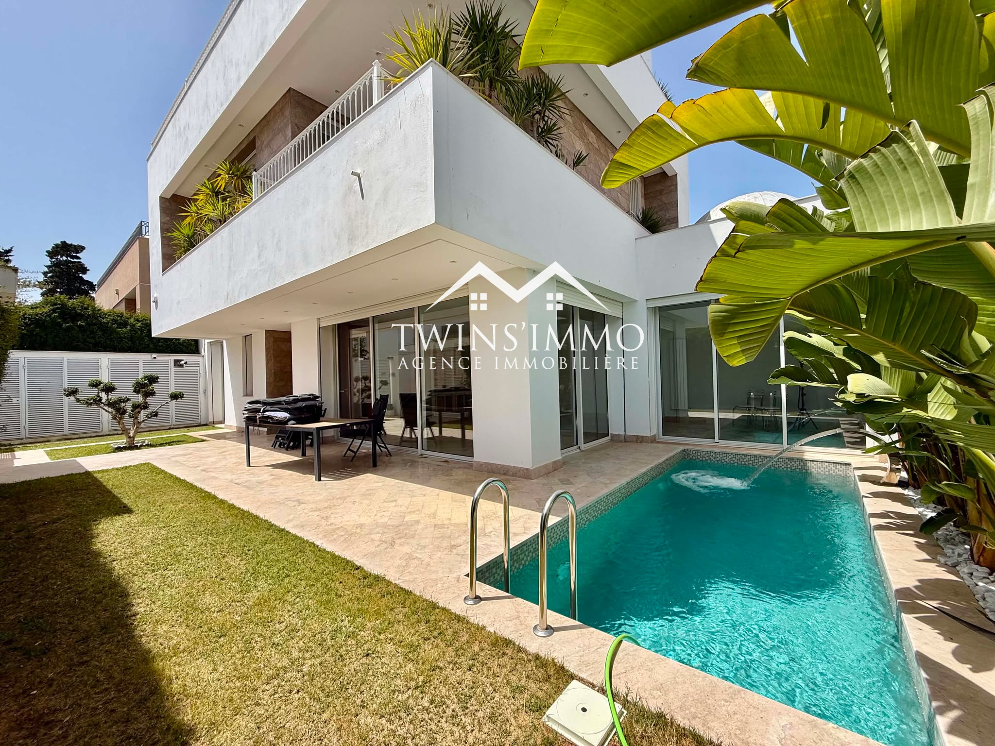 La Marsa&nbsp;Gammart&nbsp;Location&nbsp;Maisons&nbsp;Magnifique villa en s3 � gammarth