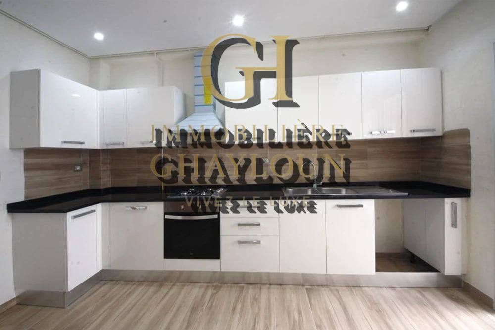 Mnihla&nbsp;Jardins d'el Menzah&nbsp;Location&nbsp;Appart. 3 pi�ces&nbsp;S2 jardin del menzah 2 avec suite parentale