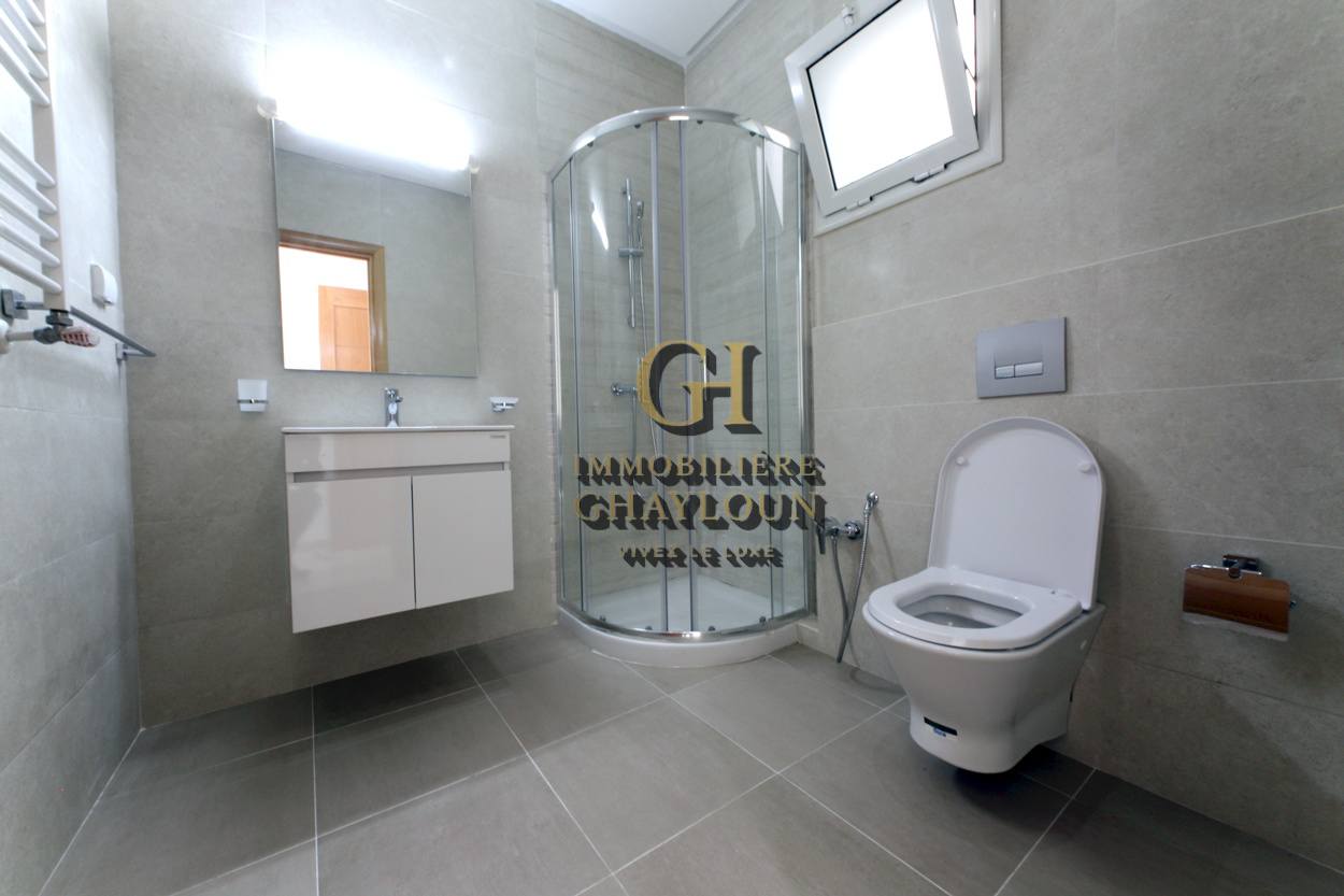 Mnihla&nbsp;Jardins d'el Menzah&nbsp;Location&nbsp;Appart. 3 pi�ces&nbsp;S2 jardin del menzah 2 avec suite parentale