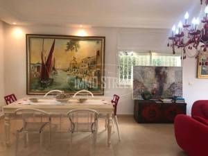 La Marsa&nbsp;Cite El Hana&nbsp;Location&nbsp;Maisons&nbsp;   duplex s5 avec piscine  ref527a