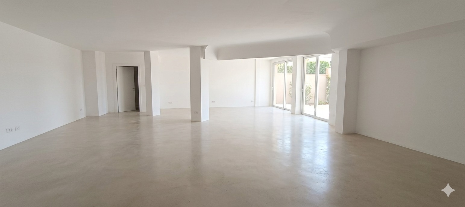 Ariana Ville&nbsp;El Menzah 7&nbsp;Location&nbsp;Surfaces&nbsp;Grand open space menzah 7