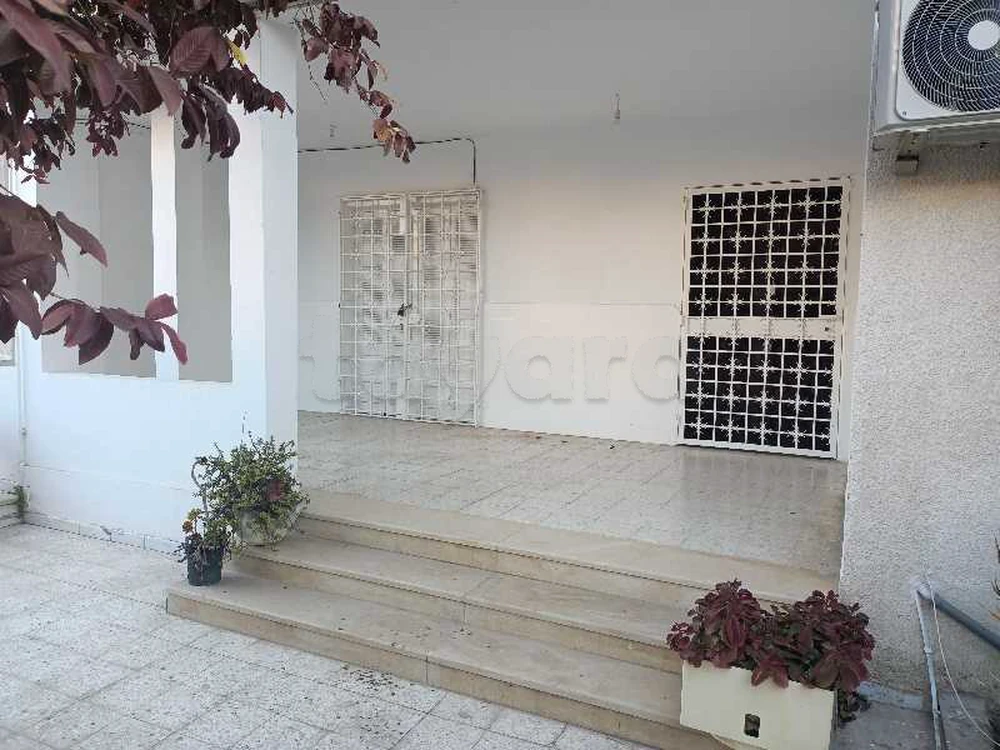 El Menzah&nbsp;El Manar 2&nbsp;Location&nbsp;Maisons&nbsp;Rdc villa bureautique manar 2