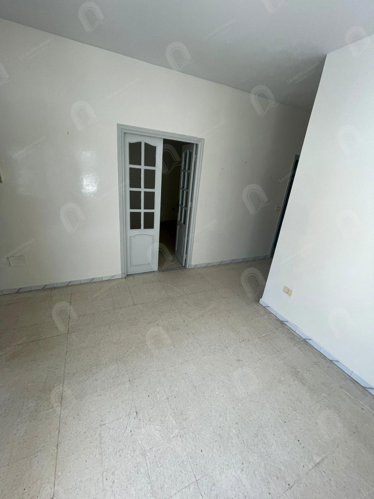 Le Bardo&nbsp;Le Bardo&nbsp;Location&nbsp;Appart. 4 pi�ces&nbsp;Un �tage de villa s3 au bardo