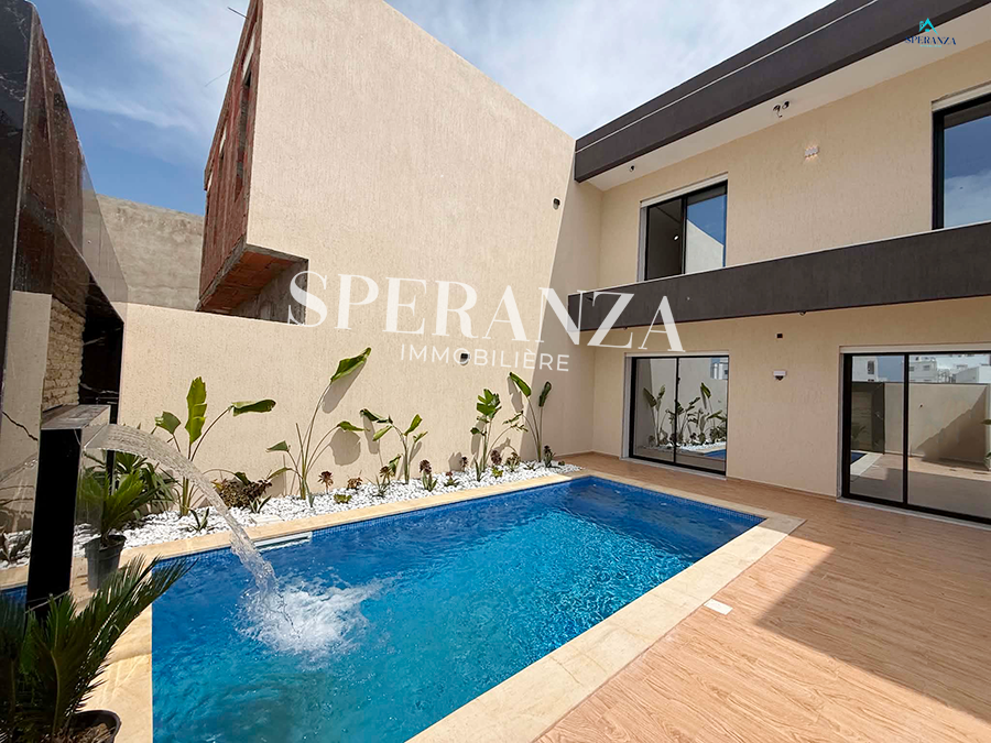 Hammamet&nbsp;Hammamet&nbsp;Vente&nbsp;Appart. 4 pi�ces&nbsp;Villa vennessa