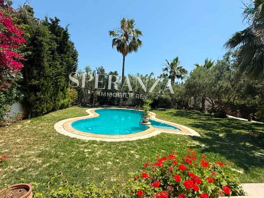 Hammamet&nbsp;Hammamet&nbsp;Location vacances&nbsp;Appart. 5 pi�ces+&nbsp;Villa rocher
