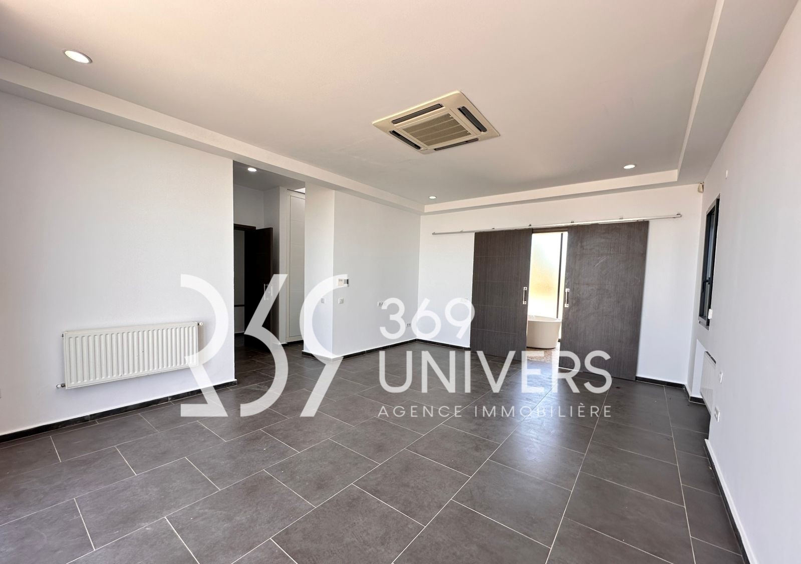 La Marsa&nbsp;Marsa Ennassim&nbsp;Location&nbsp;Maisons&nbsp;Villa avec piscine � la marsa ref rh178