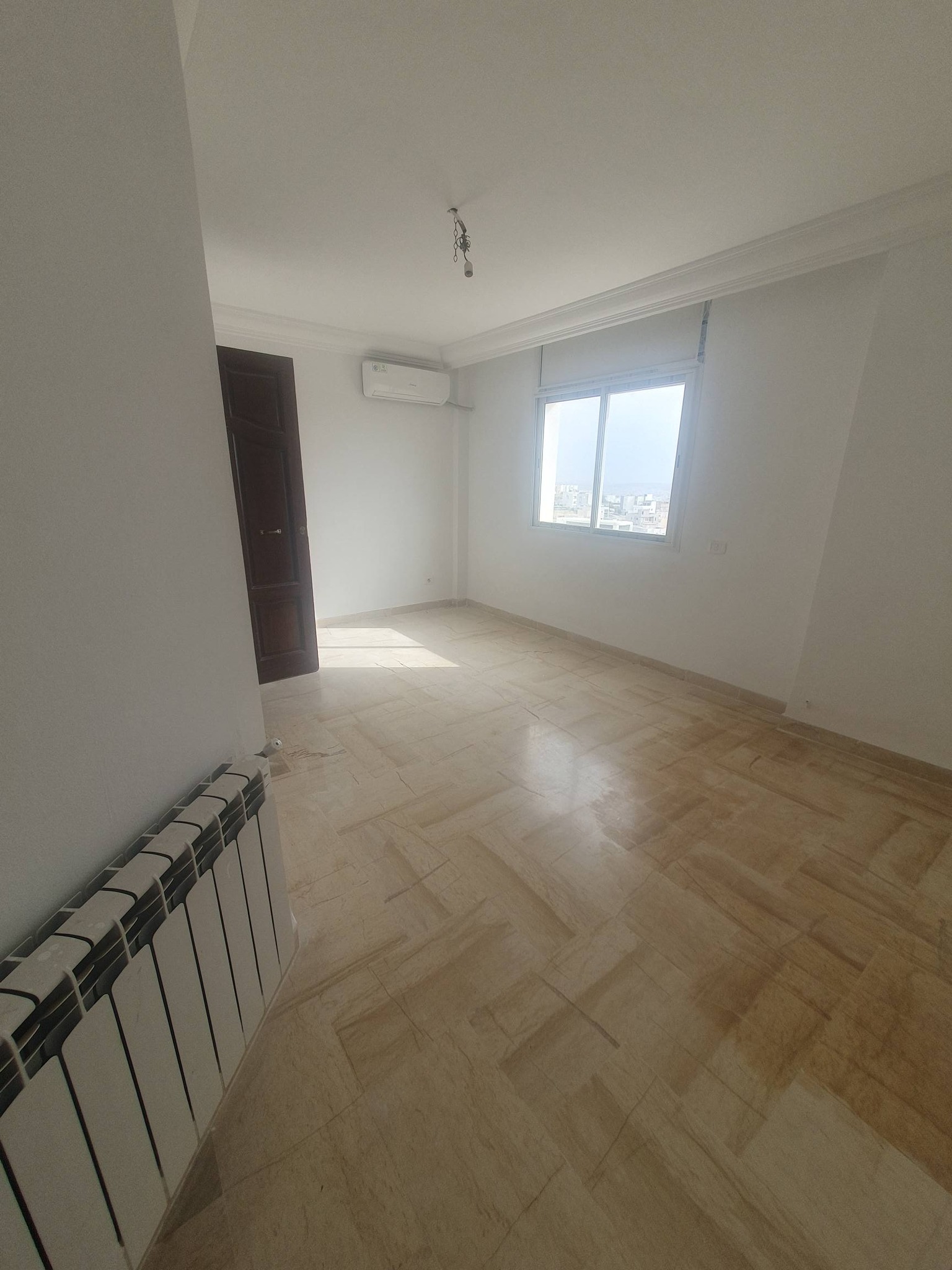 El Menzah&nbsp;El Manar 1&nbsp;Location&nbsp;Appart. 2 pi�ces&nbsp;Joli appartement s2 lumineux et spoacieux