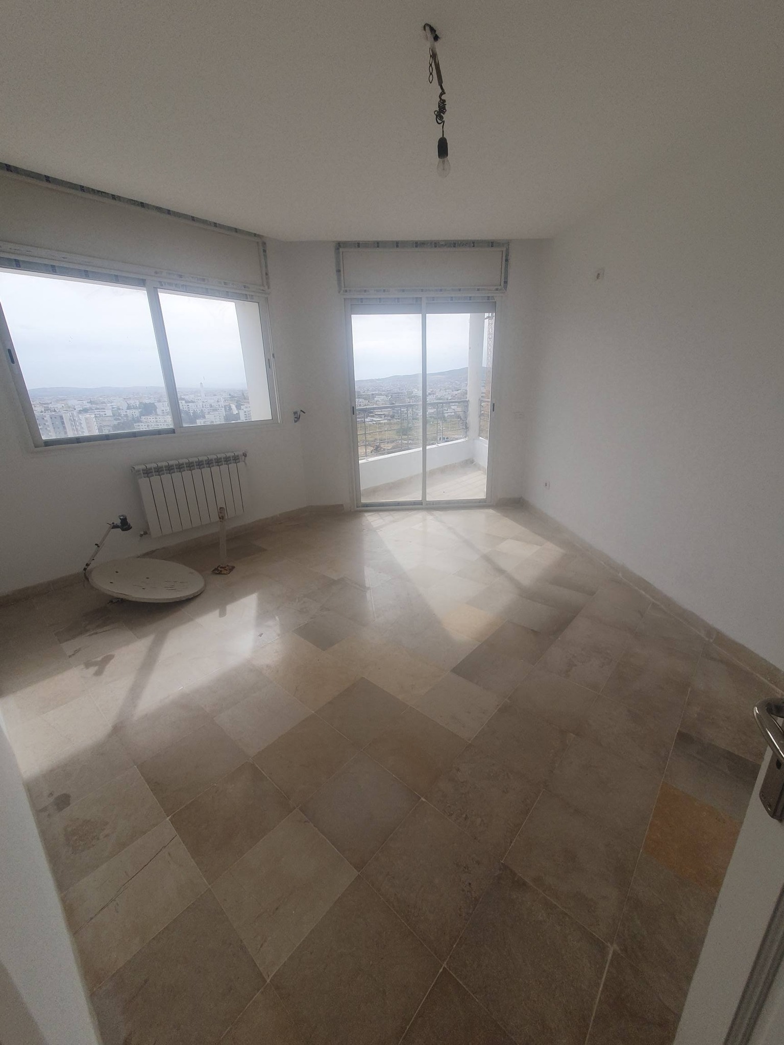 El Menzah&nbsp;El Manar 1&nbsp;Location&nbsp;Appart. 2 pi�ces&nbsp;Joli appartement s2 lumineux et spoacieux