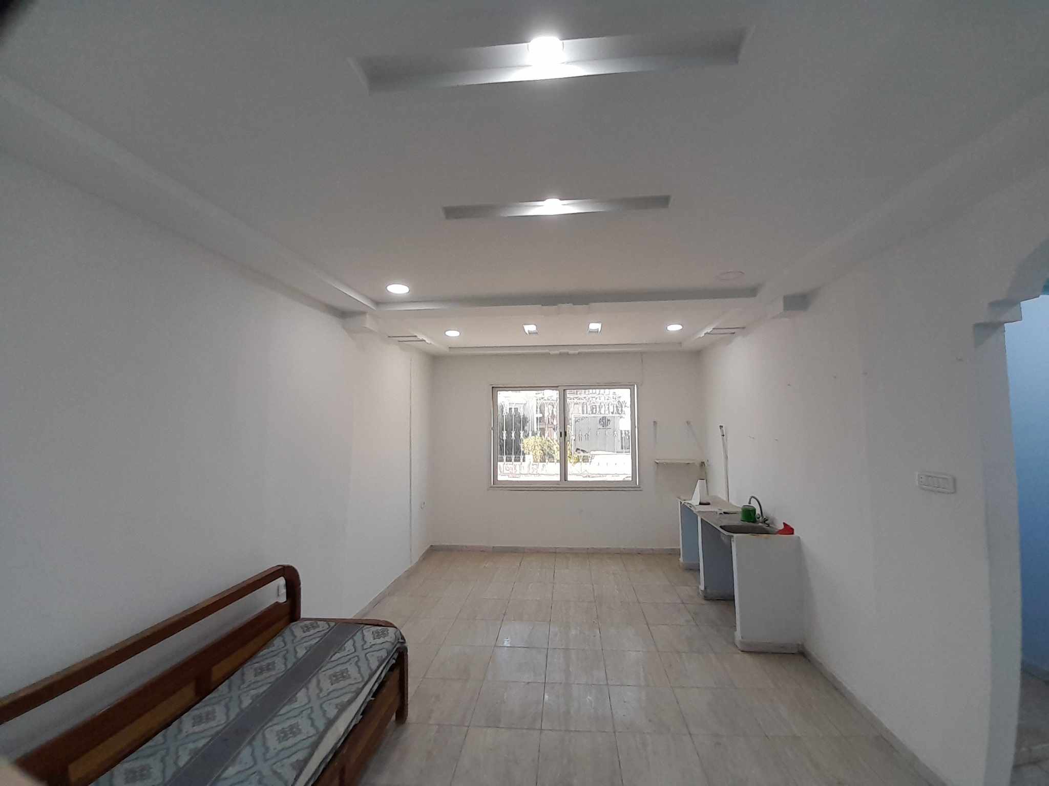 Kairouan Sud&nbsp;Cite Ibn El Jazzar&nbsp;Vente&nbsp;Appart. 3 pi�ces&nbsp;Appartements ou bureaux la rue principale mansoura
