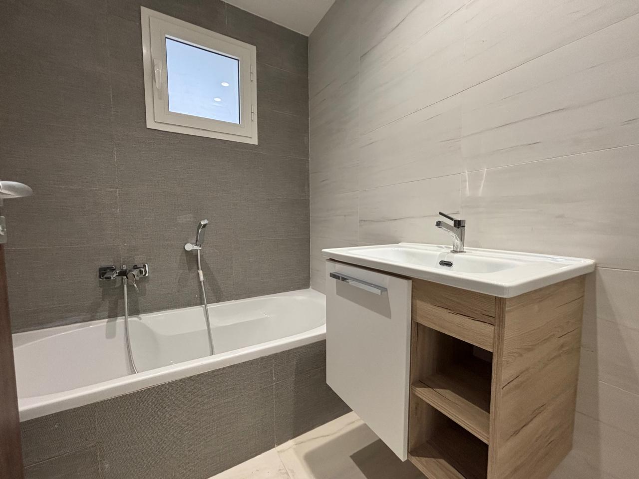 La Marsa&nbsp;El Aouina&nbsp;Location&nbsp;Appart. 4 pi�ces&nbsp;Appt s3 neuf � cit� les palmeraies
