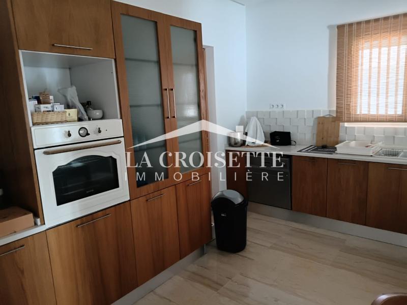 La Soukra&nbsp;La Soukra&nbsp;Location&nbsp;Appart. 3 pi�ces&nbsp;Etage de villa s2 meubl� � la soukra mel0595