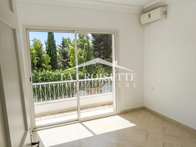 La Marsa&nbsp;Gammart&nbsp;Location&nbsp;Duplex&nbsp;Duplex s3 avec piscine � gammarth mdl0727