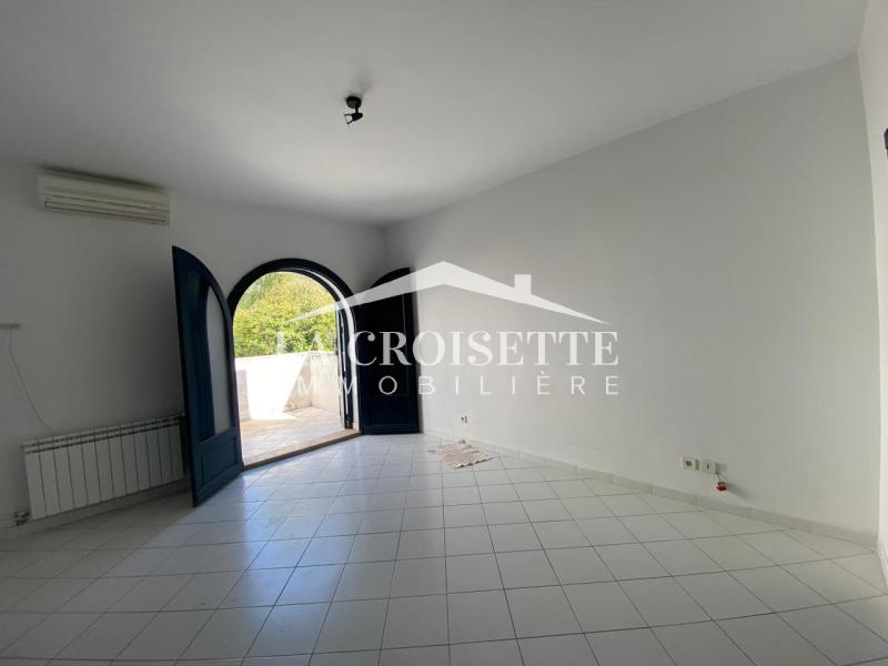 La Marsa&nbsp;Gammart&nbsp;Location&nbsp;Appart. 4 pi�ces&nbsp;Appartement s3 avec jardin � gammarth mal2251