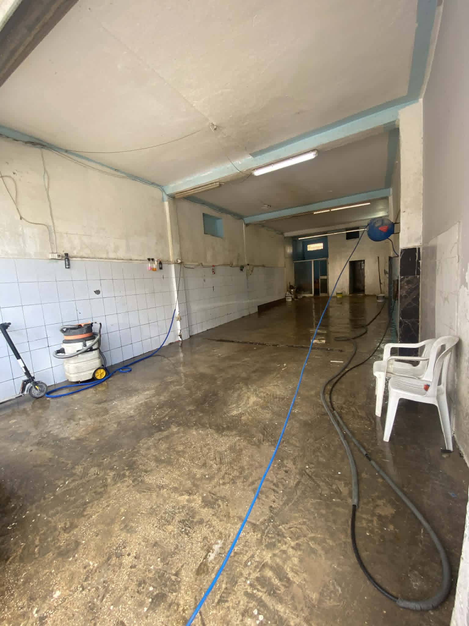 La Marsa&nbsp;Cite Bhar Lazreg&nbsp;Location&nbsp;Surfaces&nbsp;Un depot sur la route principal