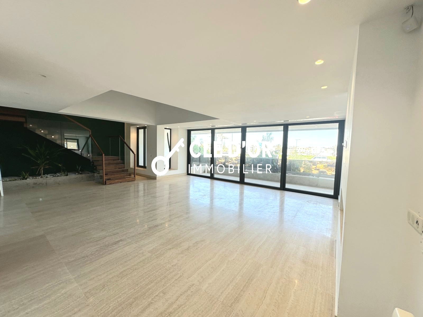 La Marsa&nbsp;Berge Du Lac&nbsp;Location&nbsp;Duplex&nbsp;Duplex s4 avec piscine lac 2