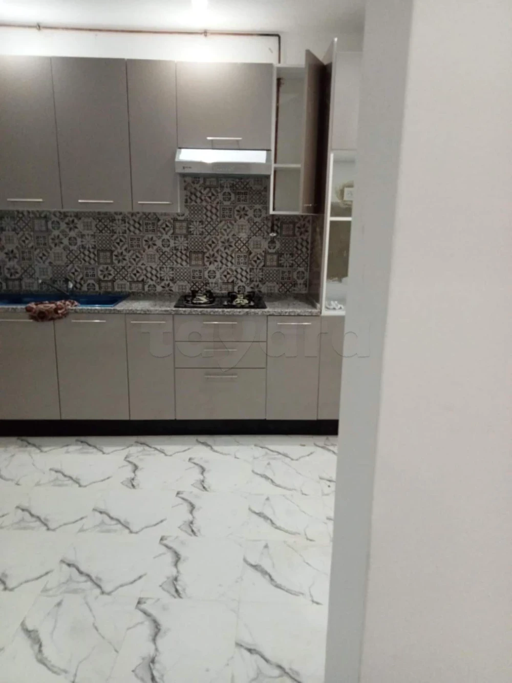 Raoued&nbsp;Ariana Essoughra&nbsp;Location&nbsp;Appart. 3 pi�ces&nbsp;S2 jaafar1  pr�s de carrefour express