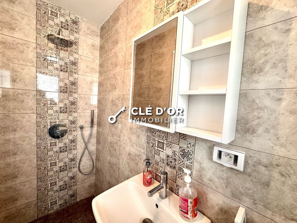 Ain Zaghouan&nbsp;Jardins de Carthage&nbsp;Location&nbsp;Appart. 2 pi�ces&nbsp;�tage de villa s2 gammarth