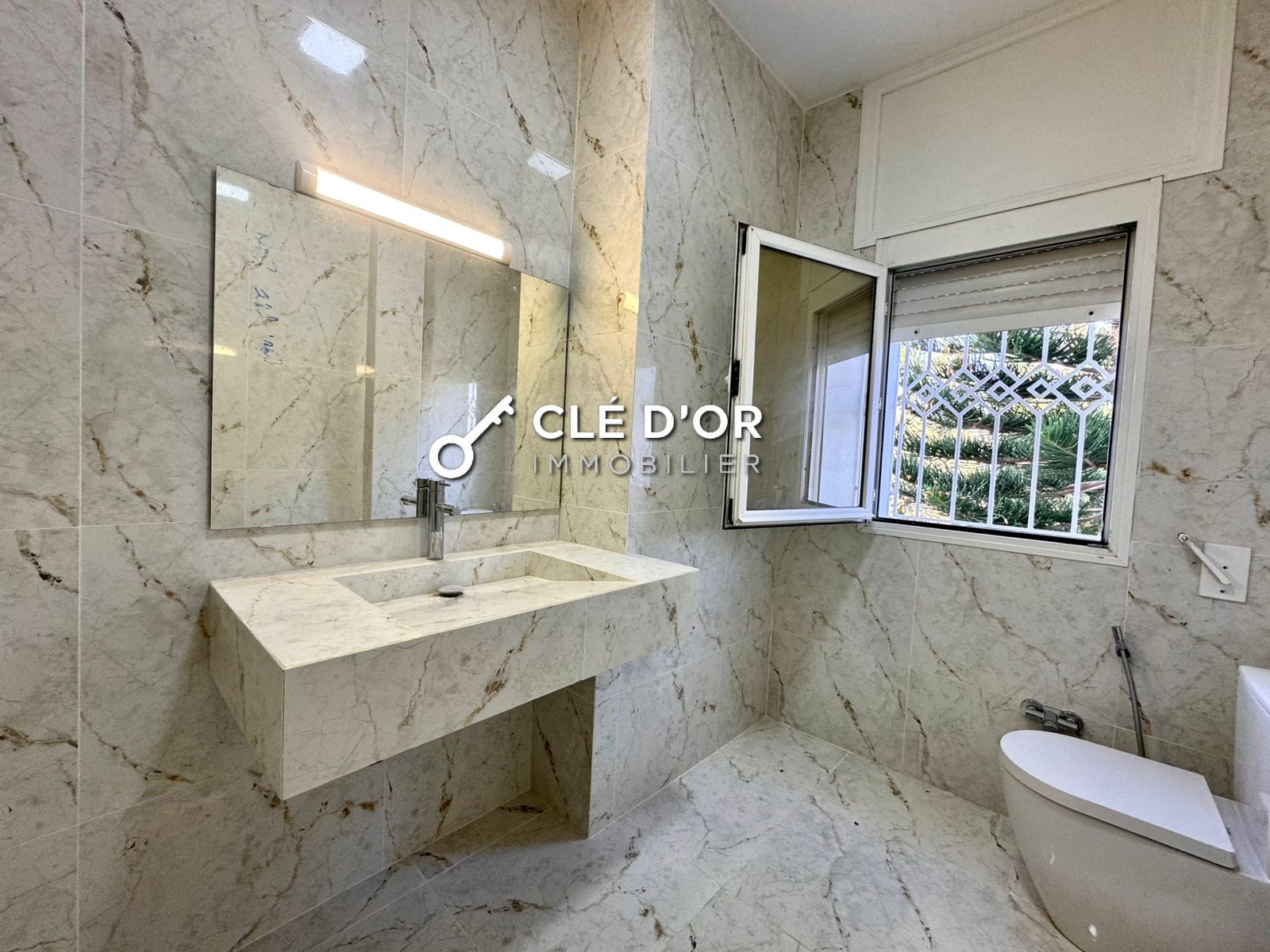 La Marsa&nbsp;Gammart&nbsp;Location&nbsp;Maisons&nbsp;Villa l s4 � gammarth