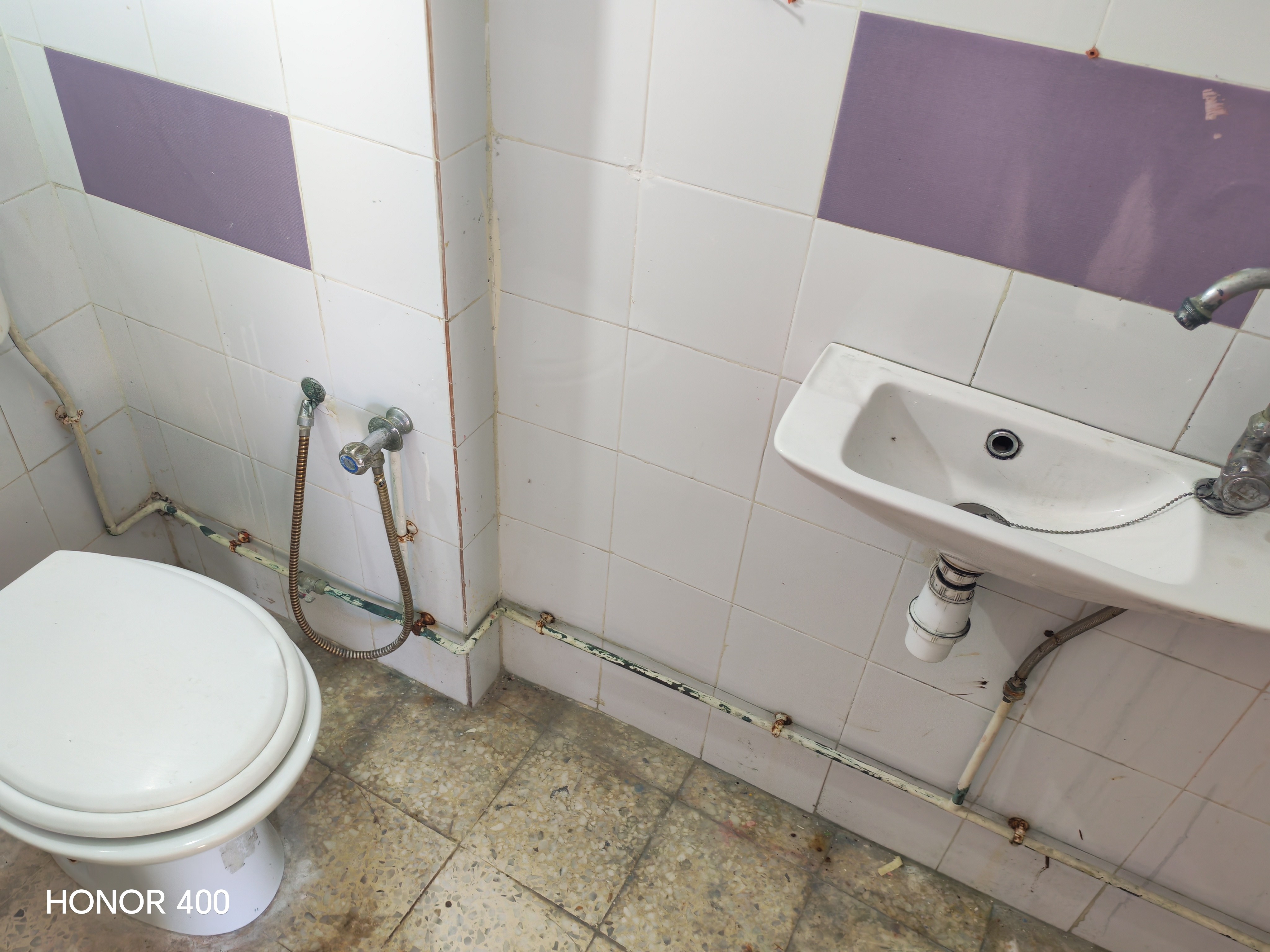 Bab Souika&nbsp;Bab El Khadra&nbsp;Location&nbsp;Appart. 1 pi�ce&nbsp;� bab el khadra morjania