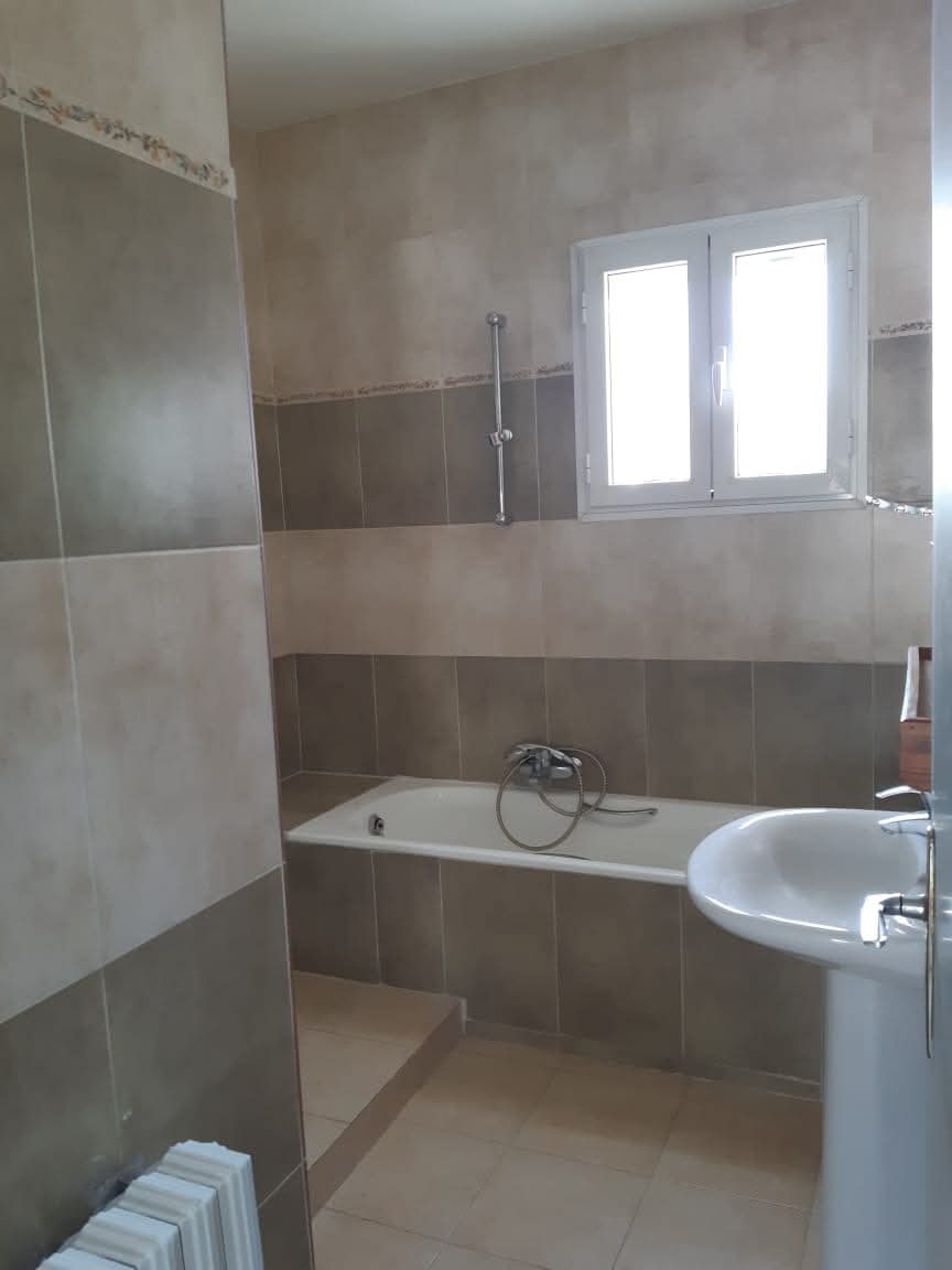 El Menzah&nbsp;El Manar 2&nbsp;Location&nbsp;Appart. 4 pi�ces&nbsp;S3 r�nov� manar 2