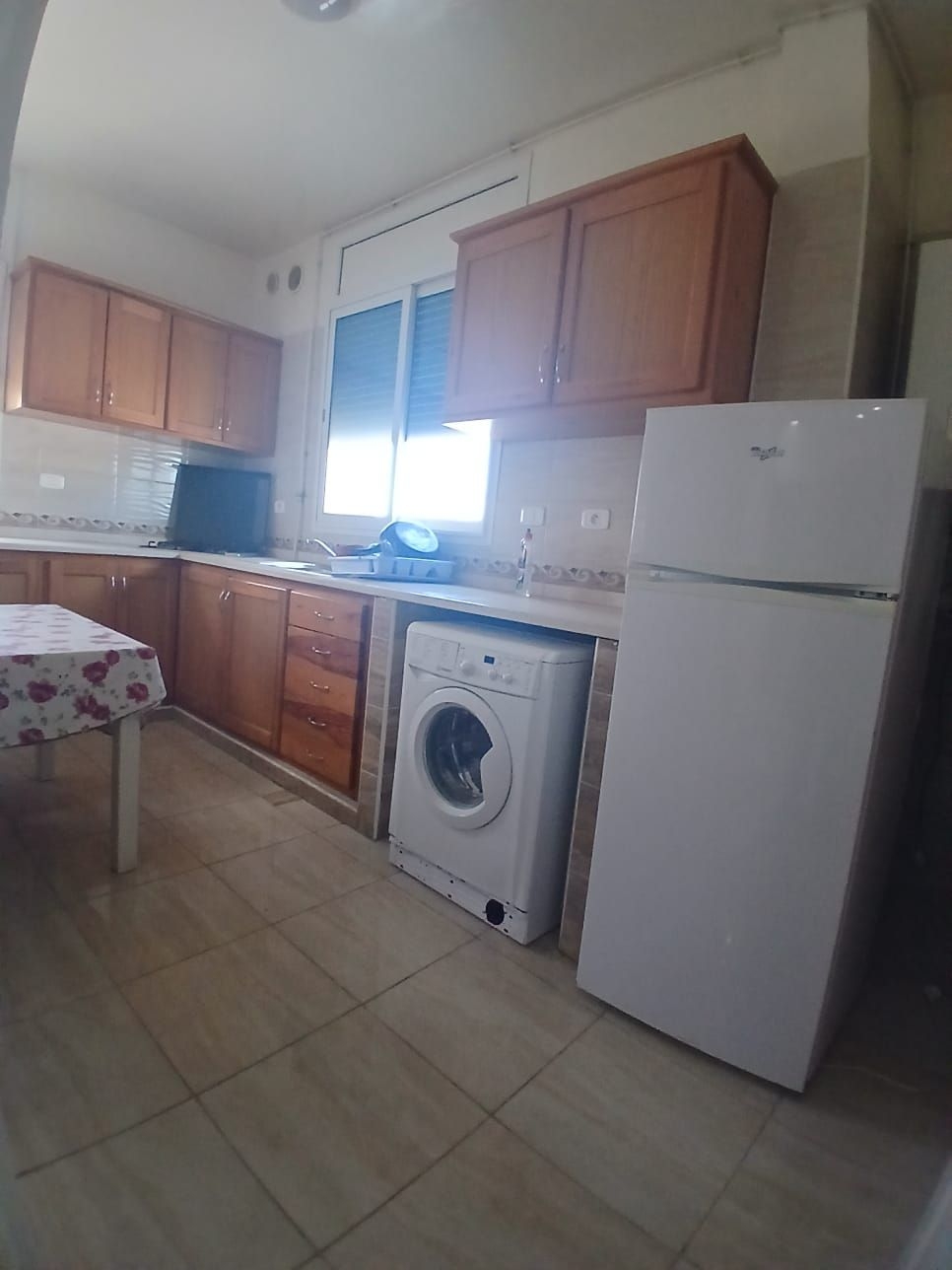 Ain Zaghouan&nbsp;Ain Zaghouan&nbsp;Location&nbsp;Appart. 3 pi�ces&nbsp;Etage de villa s2 � ain zaghouan nord