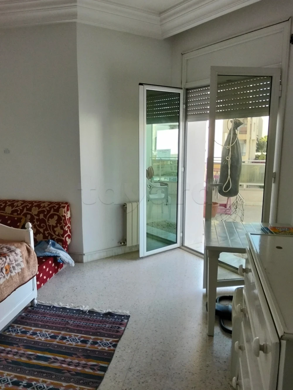 El Menzah&nbsp;El Menzah 2&nbsp;Location&nbsp;Appart. 4 pi�ces&nbsp;Un etage de villa a jardin d el menzah 2