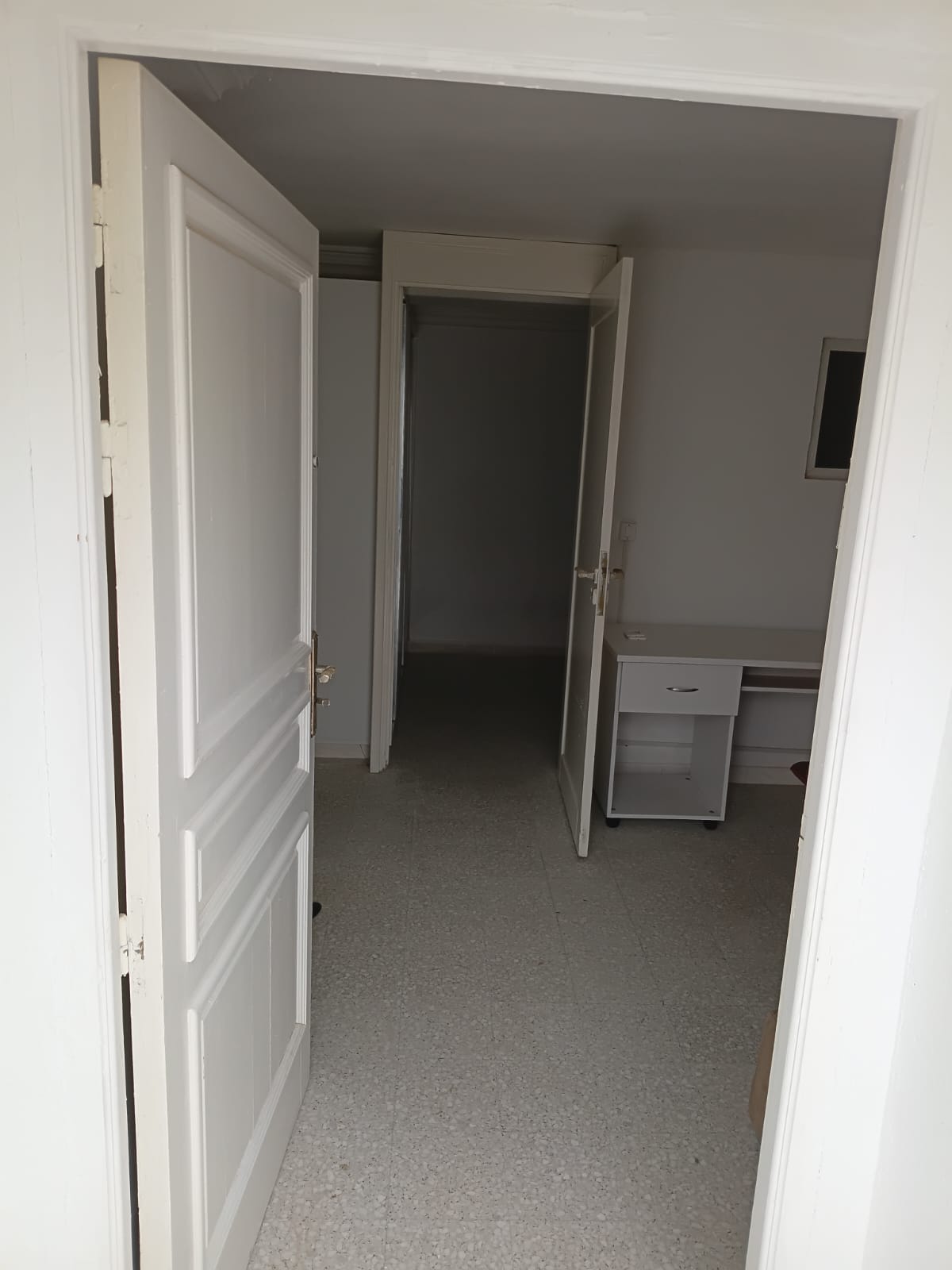 Ariana Ville&nbsp;Cite Ennasr 1&nbsp;Location&nbsp;Appart. 3 pi�ces&nbsp;Appartement s2 meubl�