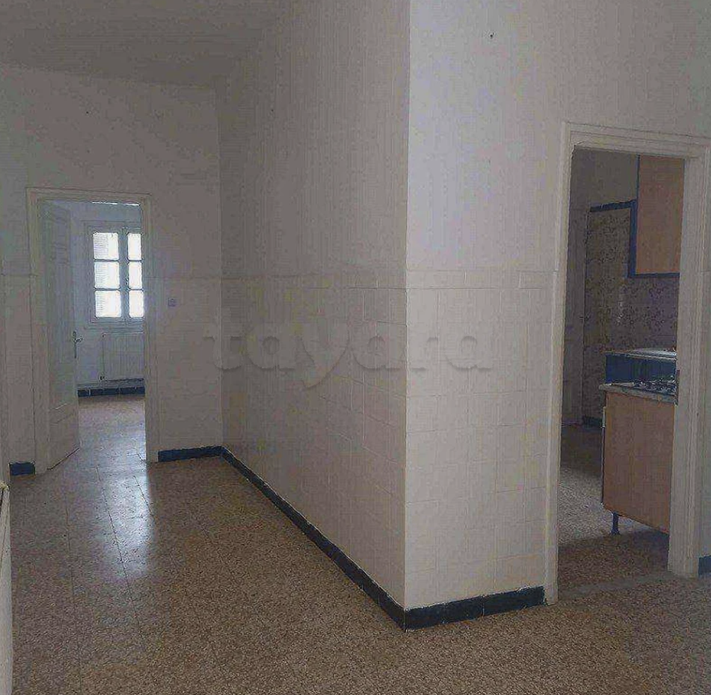 Le Bardo&nbsp;Le Bardo&nbsp;Location&nbsp;Appart. 4 pi�ces&nbsp;Une magnifique villa situ�e dans un quartier calme