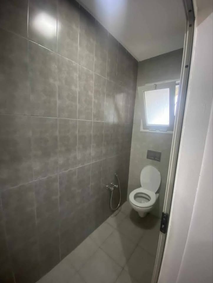 Le Bardo&nbsp;Ksar Said&nbsp;Location&nbsp;Appart. 3 pi�ces&nbsp;Un �tage de villa s3