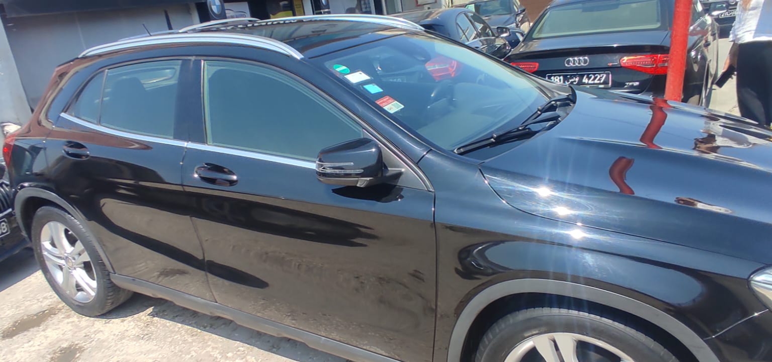 Grombalia&nbsp;Grombalia&nbsp;Mercedes&nbsp;GL&nbsp;Gla 180 essence