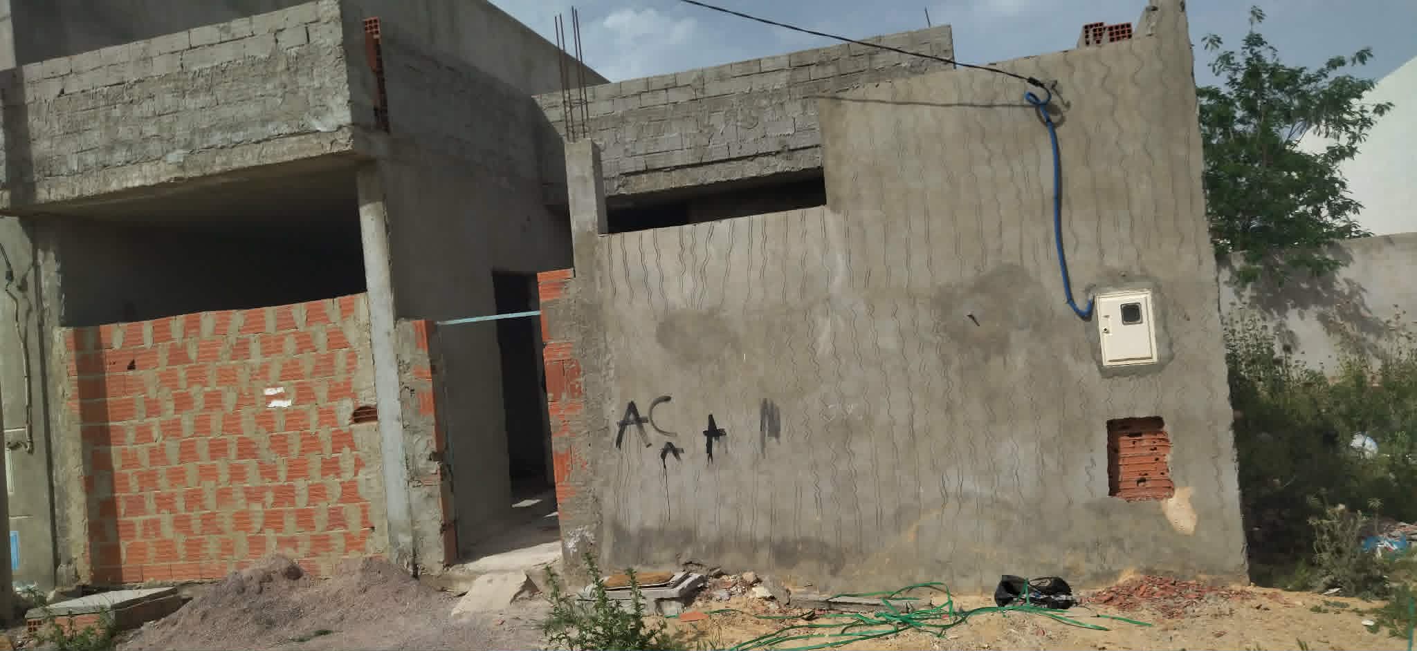 Fouchana&nbsp;Cite El Izdihar&nbsp;Vente&nbsp;Maisons&nbsp;Une maison inachev�e