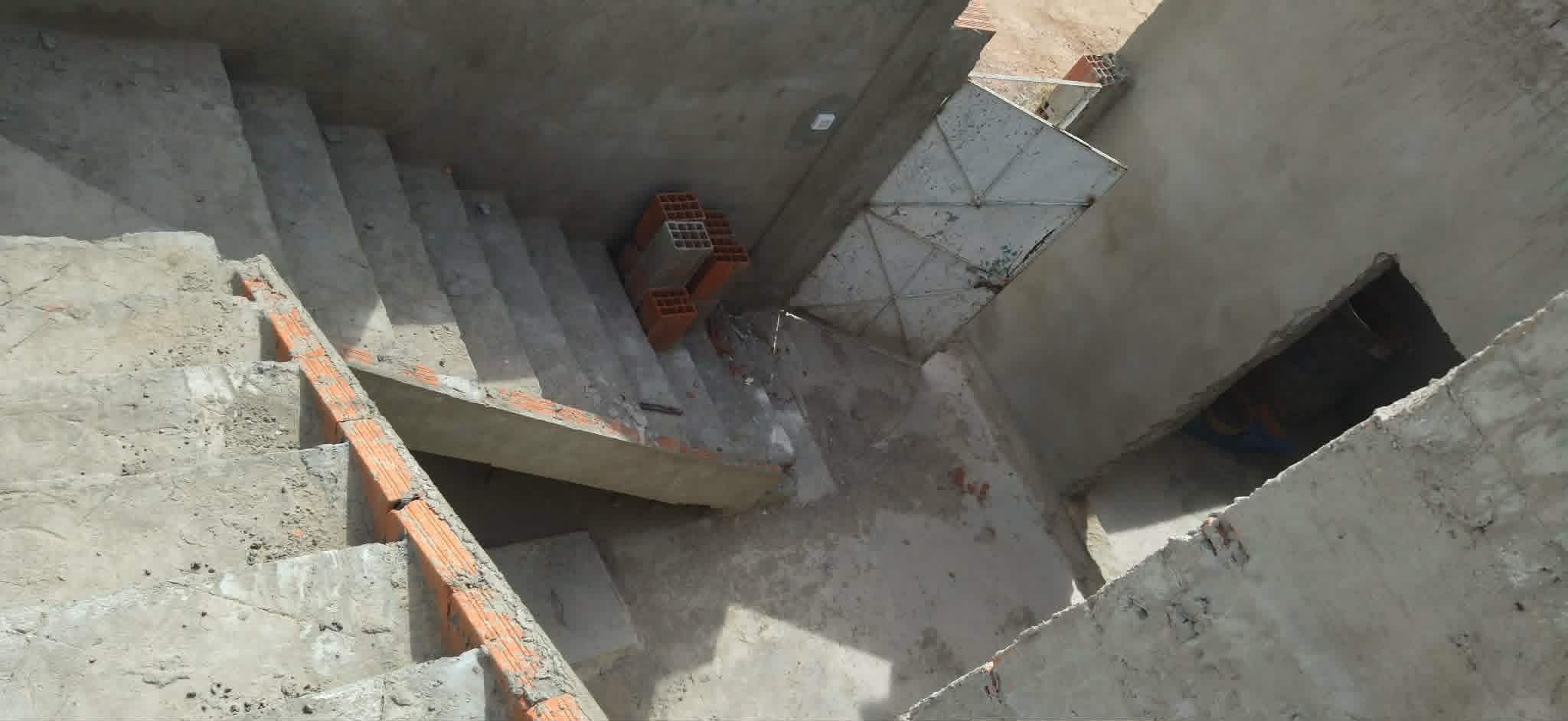 Fouchana&nbsp;Cite El Izdihar&nbsp;Vente&nbsp;Maisons&nbsp;Une maison inachev�e