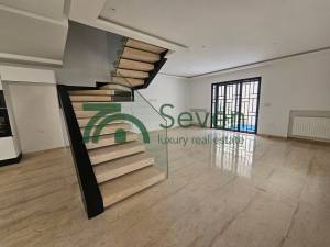 La Marsa&nbsp;Cite Bhar Lazreg&nbsp;Location&nbsp;Maisons&nbsp;Duplex s3 avec piscine  la marsa ref499a
